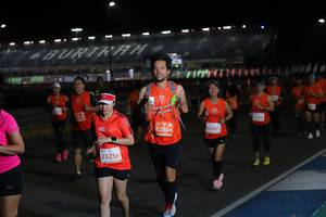 BIB: 82804, 82805, 23256
                            <button type="button" onclick="openModal(11488880)" class="btn btn-primary btn-sm float-right btn-popup" data-toggle="modal" data-target=".modal-high-quality">
                        <i class="fas fa-shopping-cart"></i> Add to Cart
                    </button>
                                            <button type="button" onclick="isThisMe(11488880, true)" class="btn btn-success btn-sm float-right btn-popup btn-isme hidden" data-toggle="tooltip" data-placement="bottom" title="นี่คือรูปของคุณใช่ไหม คลิกที่นี่เพื่อเอาเข้าอัลบั้ม">
                        <i class="fas fa-plus"></i> Add to album
                    </button>
                    <button type="button" onclick="isThisMe(11488880, false)" class="btn btn-warning btn-sm float-right btn-popup btn-isnotme hidden">
                        <i class="fas fa-ban"></i> Remove from album
                    </button>